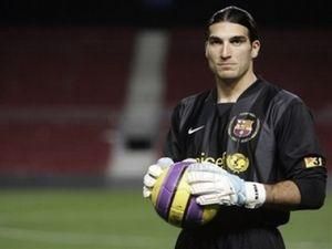 Пінто залишиться в "Барселоні" Пінто залишиться в "Барселоні"