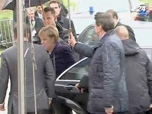 У Брюсселі стартував дводенний саміт ЄС У Брюсселі стартував дводенний саміт ЄС