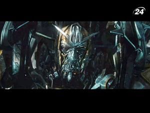 "Трансформери-3": безжальна війна бойових роботів триває "Трансформери-3": безжальна війна бойових роботів триває