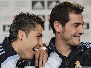 Касільяс: Я не маю протиріч з Роналду Касільяс: Я не маю протиріч з Роналду