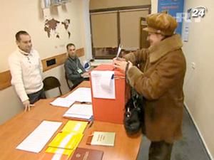 Білоруси вже почали обирати Бацьку Білоруси вже почали обирати Бацьку