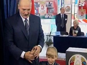 Лукашенко набрав близько 80% голосів