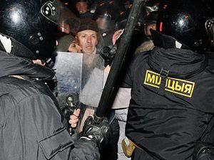 Білоруські спецслужби затримали журналістів опозиційного сайту Білоруські спецслужби затримали журналістів опозиційного сайту