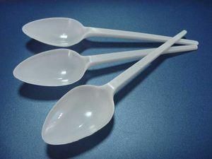 Тайванці встановили різдвяну ялинку з пластикових ложок Тайванці встановили різдвяну ялинку з пластикових ложок