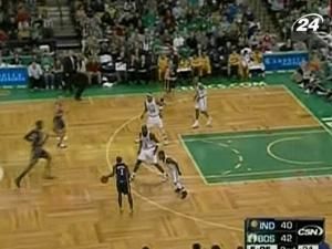 "Бостон Селтікс" здобули 13-ту перемогу поспіль "Бостон Селтікс" здобули 13-ту перемогу поспіль