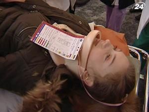 Столичні лікарі провели навчання в рамках підготовки до ЄВРО-2012 - 21 грудня 2010 - Телеканал новин 24 Столичні лікарі провели навчання в рамках підготовки до ЄВРО-2012 - 21 грудня 2010 - Телеканал новин 24