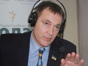 Партія регіонів: БЮТ схожий на вокзальну проститутку Партія регіонів: БЮТ схожий на вокзальну проститутку