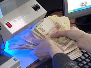 Найвищі зарплати в Україні отримують фінансисти й транспортники