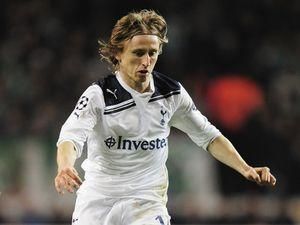 "Челсі" цікавиться Модрічем та Снейдером "Челсі" цікавиться Модрічем та Снейдером