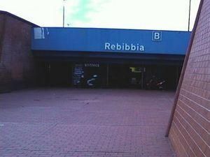 У римському метро знайшли бомбу У римському метро знайшли бомбу