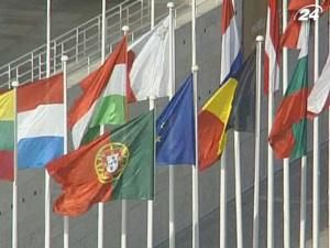 Moody's може знизити рейтинг Португалії з рівня А1 Moody's може знизити рейтинг Португалії з рівня А1