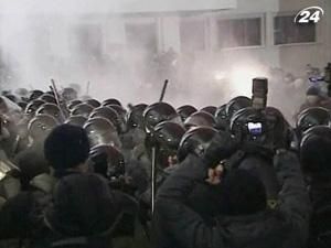 Заарештованим у день виборів у Білорусі загрожує до 15 років ув’язнення Заарештованим у день виборів у Білорусі загрожує до 15 років ув’язнення