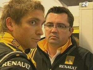 Віталій Петров підписав новий дворічний контракт із "Lotus Renault GP" Віталій Петров підписав новий дворічний контракт із "Lotus Renault GP"