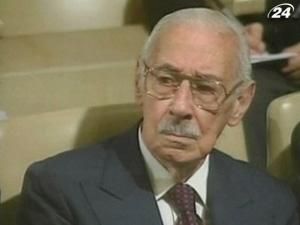 Колишнього диктатора Аргентини засудили до довічного ув'язнення Колишнього диктатора Аргентини засудили до довічного ув'язнення