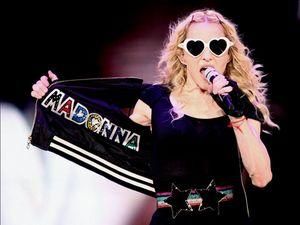 Британські журналісти склали рейтинг найпопулярніших імен шоу-бізнесу Британські журналісти склали рейтинг найпопулярніших імен шоу-бізнесу