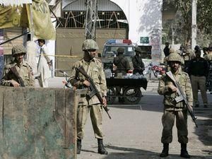 У Пакистані військові знищили 24 бойовиків У Пакистані військові знищили 24 бойовиків