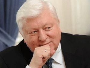 Пшонка обіцяє розслідувати бійку в Раді Пшонка обіцяє розслідувати бійку в Раді