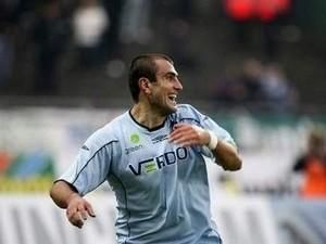 "Динамо" претендує на Мовсіяна "Динамо" претендує на Мовсіяна