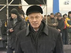 Азаров: Мене не цікавить, чи прийшли гроші від МВФ