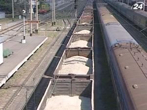 "Укрзалізниця" розмежує пасажирський та вантажний рух "Укрзалізниця" розмежує пасажирський та вантажний рух