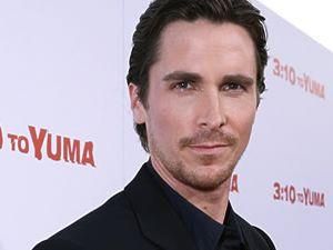 Крістіан Бейл стане священиком Крістіан Бейл стане священиком