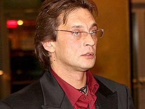 Домогаров поїхав у Швейцарію на реабілітацію Домогаров поїхав у Швейцарію на реабілітацію