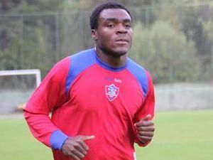 "Шахтар" бажає придбати нігерійського бомбардира "Шахтар" бажає придбати нігерійського бомбардира