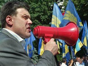 Тягнибок: Влада використовує чекістські методи Тягнибок: Влада використовує чекістські методи