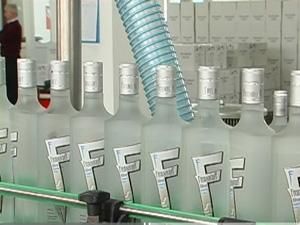 До свят технологи "СТК" розробили нові види елітної горілки До свят технологи "СТК" розробили нові види елітної горілки