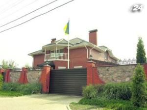 Суд відмовив Кабміну щодо отримання документів на "Межигір'я" Суд відмовив Кабміну щодо отримання документів на "Межигір'я"