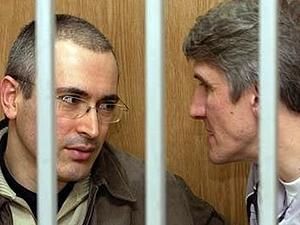 У суді заявили, що Ходорковський і Лебедєв "ображали" акціонерів У суді заявили, що Ходорковський і Лебедєв "ображали" акціонерів