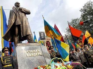 День народження Бандери у Львові святкуватимуть без "охорони" День народження Бандери у Львові святкуватимуть без "охорони"