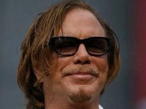 Міккі Рурк зіграє регбіста-гея Міккі Рурк зіграє регбіста-гея