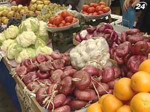 Ціни на овочі та фрукти залежатимуть від погодних умов