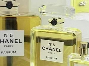 У 2011 парфумам Шанель №5 виповнюється 90 років