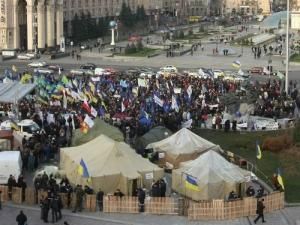 Проти коменданта наметового містечка підприємців порушили справу