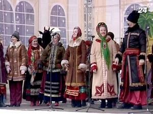 У столиці на Майдані Незалежності святкують Різдво - 7 січня 2011 - Телеканал новин 24 У столиці на Майдані Незалежності святкують Різдво - 7 січня 2011 - Телеканал новин 24