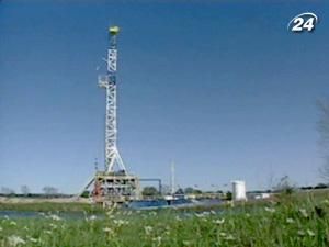 Нафтові компанії світу планують рекордні витрати на 2011 рік Нафтові компанії світу планують рекордні витрати на 2011 рік