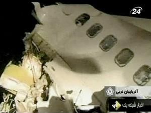 До 77 зросла кількість жертв авіакатастрофи пасажирського Boeing-727 в Ірані