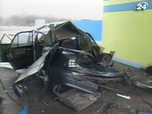 На Полтавщині від вибуху на АЗС загинув власник авто