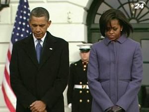 У США вшанували пам'ять жертв масового вбивства в штаті Аризона У США вшанували пам'ять жертв масового вбивства в штаті Аризона