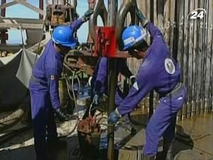 Через спекуляції нафта може подорожчати Через спекуляції нафта може подорожчати