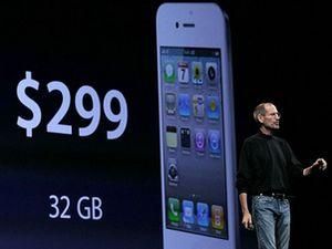 Apple показав нову версію смартфона iPhone 4 Apple показав нову версію смартфона iPhone 4