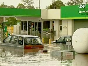 Через повені австралійський Брісбен перетворився на місто-примару Через повені австралійський Брісбен перетворився на місто-примару