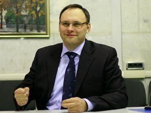 Клюєв хоче допомагати "великим платникам податків" Клюєв хоче допомагати "великим платникам податків"