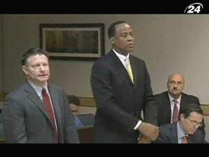 Суд: Конрад Мюррей винен у смерті Майкла Джексона Суд: Конрад Мюррей винен у смерті Майкла Джексона