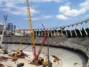 На будівництві "Олімпійського" знайшли потужний снаряд часів війни На будівництві "Олімпійського" знайшли потужний снаряд часів війни