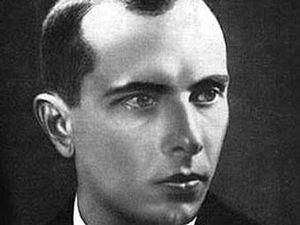 Прикарпаття протестує проти позбавлення Бандери "Героя" Прикарпаття протестує проти позбавлення Бандери "Героя"