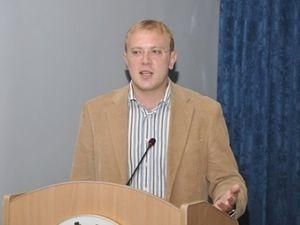 БЮТ: Стіна між чиновником та громадянином скоро впаде БЮТ: Стіна між чиновником та громадянином скоро впаде