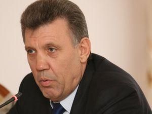 Ківалов травмувався на лижному курорті Ківалов травмувався на лижному курорті